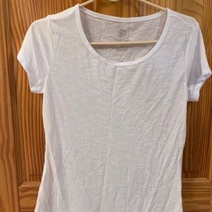 SO t-shirt size medium ❤️